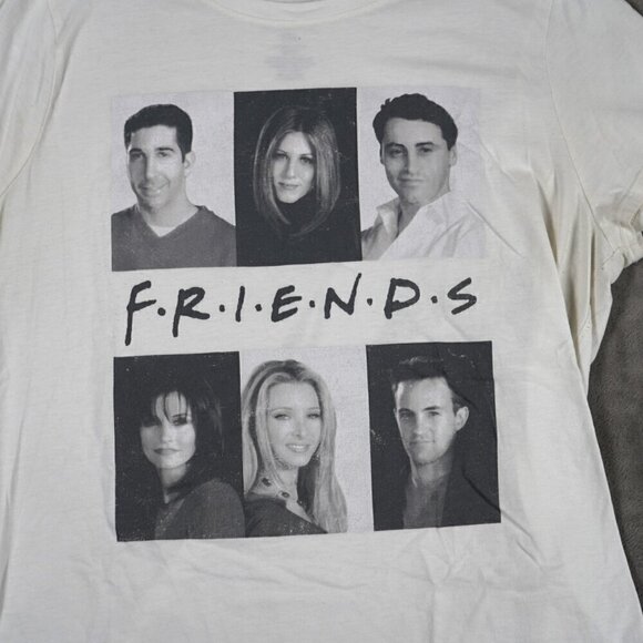 FRIENDS TV Show Cast Graphic T-Shirt 90s Y2K XXL Chandler Rachel Green Joey - Picture 2 of 4